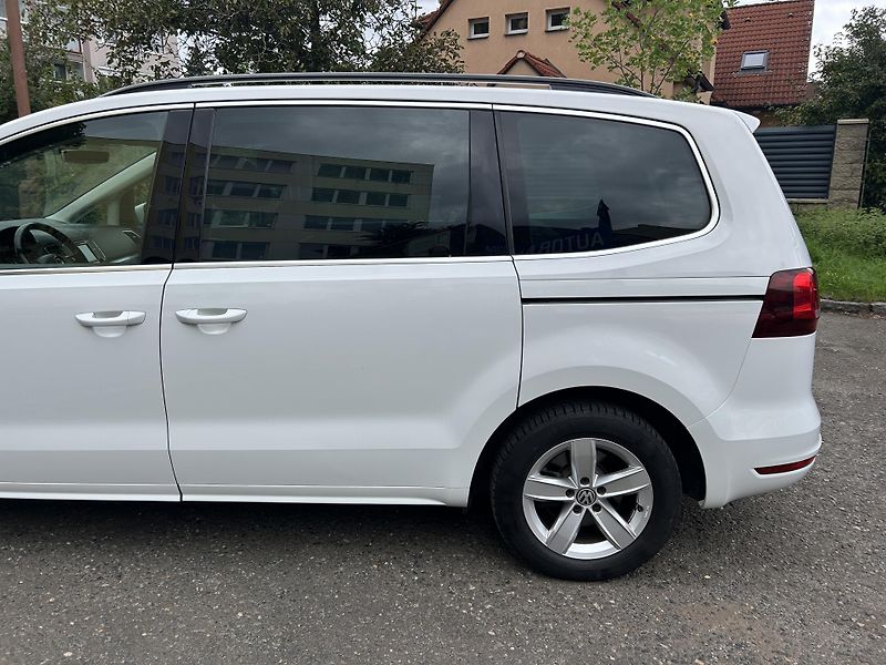 Volkswagen Sharan (2016) 1,4TSi 110 Comfortline 7 míst  - fotka 18 z 58