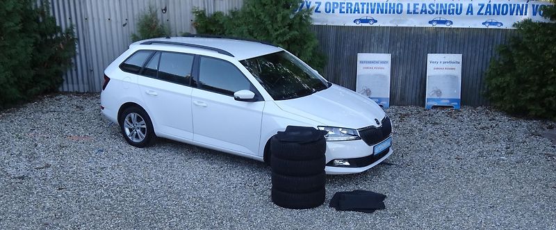 Škoda Fabia Kombi 1.0TSi Ambi. zimní pneu - fotka 2 z 15