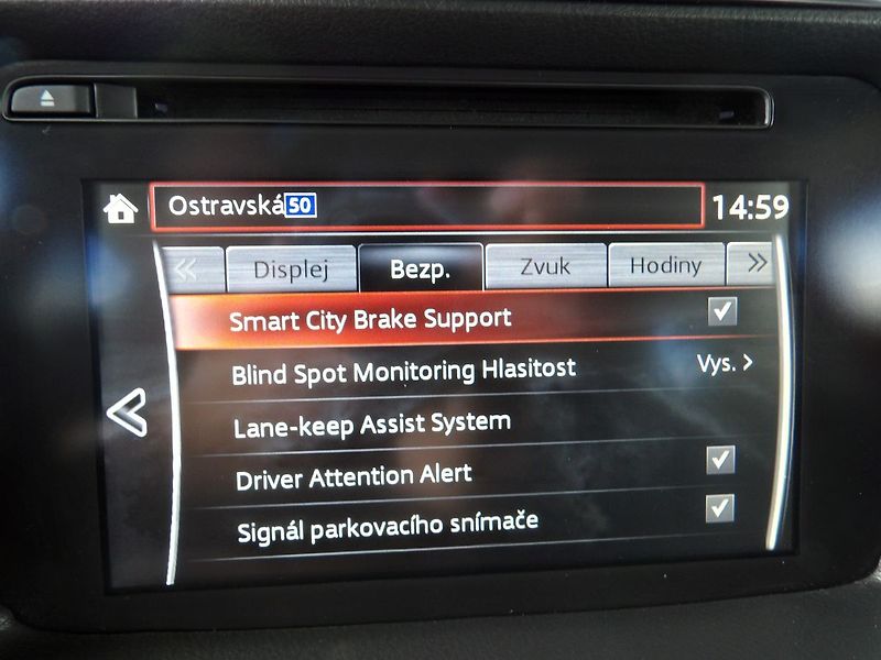 Mazda CX-5 REZERVACE 2.5i 141kW AWD A/T T - fotka 11 z 28
