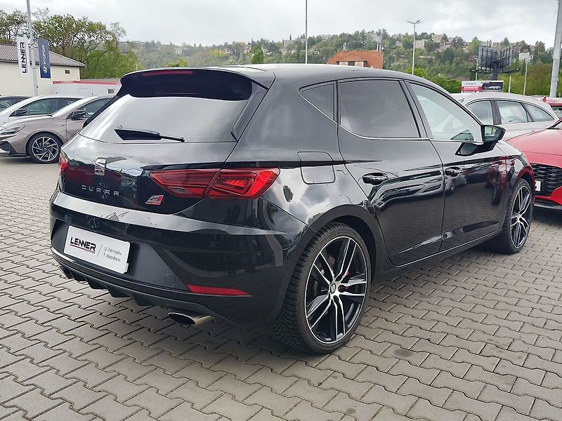 Seat Leon 2.0 TSi/221kW Cupra DSG - fotka 5 z 30