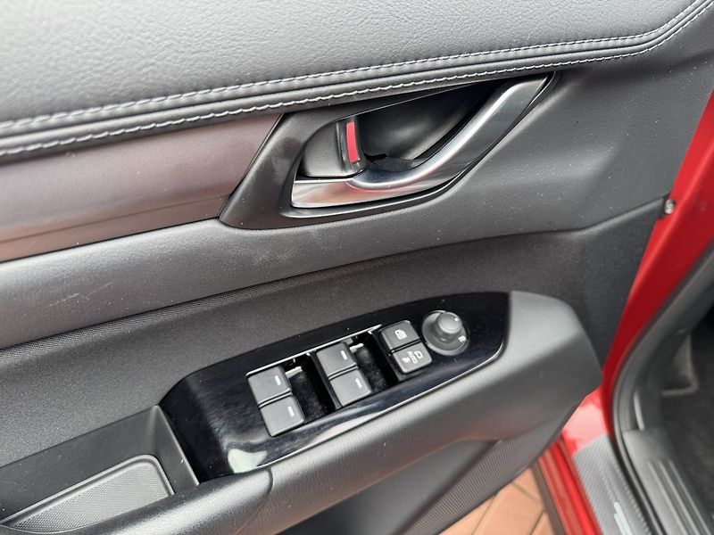 Mazda CX-5 (2018) 2.0i G-165 LED Navi Kamera - fotka 29 z 50