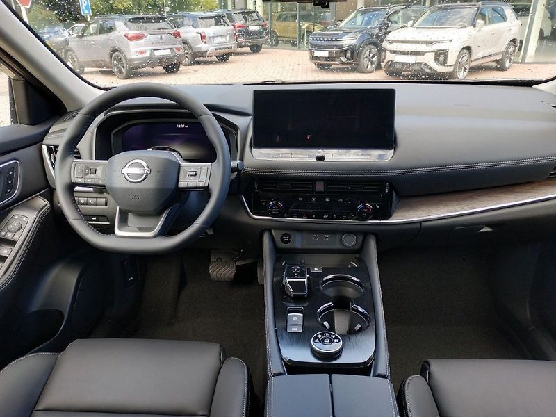 Nissan X-Trail E-POWER e-4ORCE TEKNA SKLADEM - fotka 12 z 31