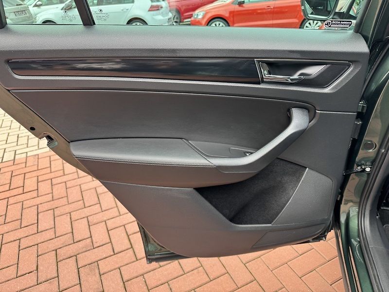 Škoda Kodiaq (2020) 2.0TDi DSG 4x4 Style Plus - fotka 26 z 50