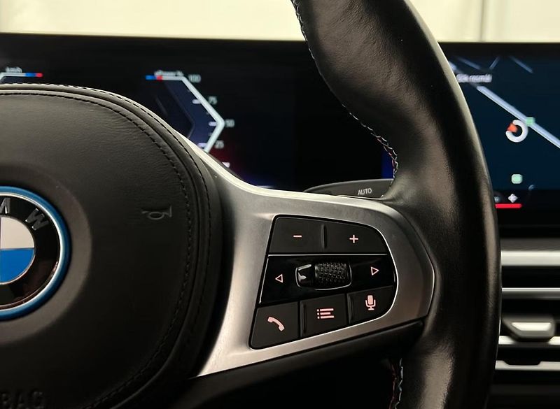 BMW i4 M50 xDrive GC 360kam Tažné LED - fotka 15 z 35