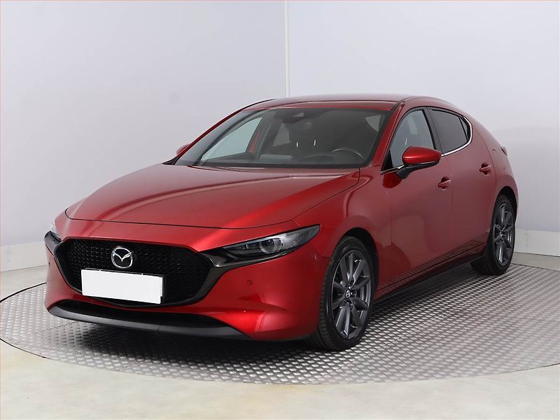 Mazda 3 (2023) 2.0 Skyactiv-G - fotka 2 z 20