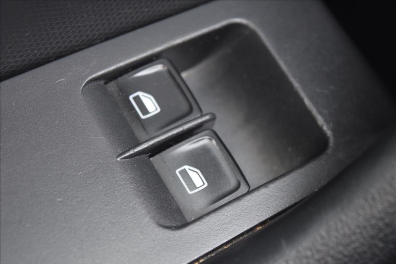 Seat Toledo 1,2 TSI 63KW PO ROZVODECH STK - fotka 34 z 53