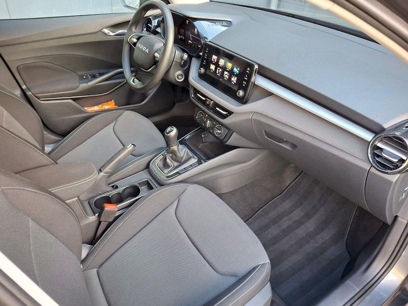 Škoda Fabia (2025) Selection 1,0TSi 70kW - fotka 13 z 32