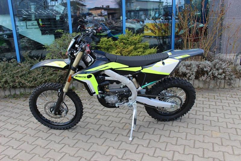 Fantic XEF 250 (2026) AKCE VČ SPZ - fotka 7 z 8