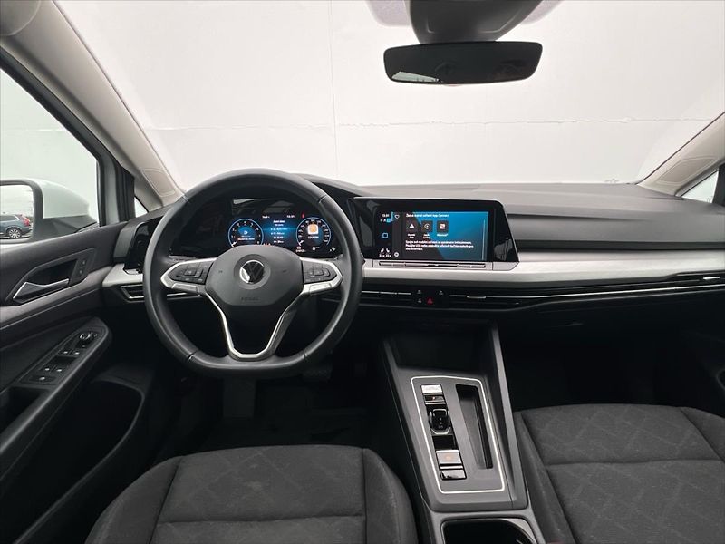 Volkswagen Golf Variant 1,5 eTSi 110kW 7DSG LIFE  8 RE - fotka 5 z 24