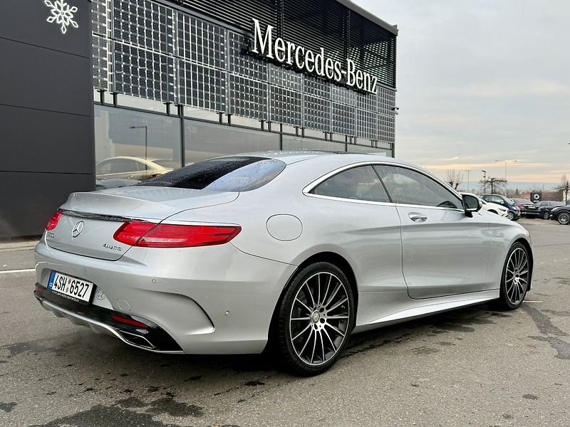Mercedes-Benz Třídy S (2015) 500 4MATIC kupé - fotka 9 z 51