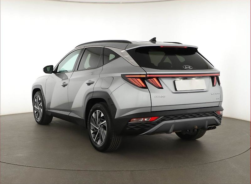 Hyundai Tucson (2021) 1.6 T-GDI 48V MHEV - fotka 4 z 19