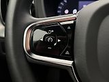 Volvo XC60 B4 AWD DARK PLUS CZ 1. maj. - náhled 25
