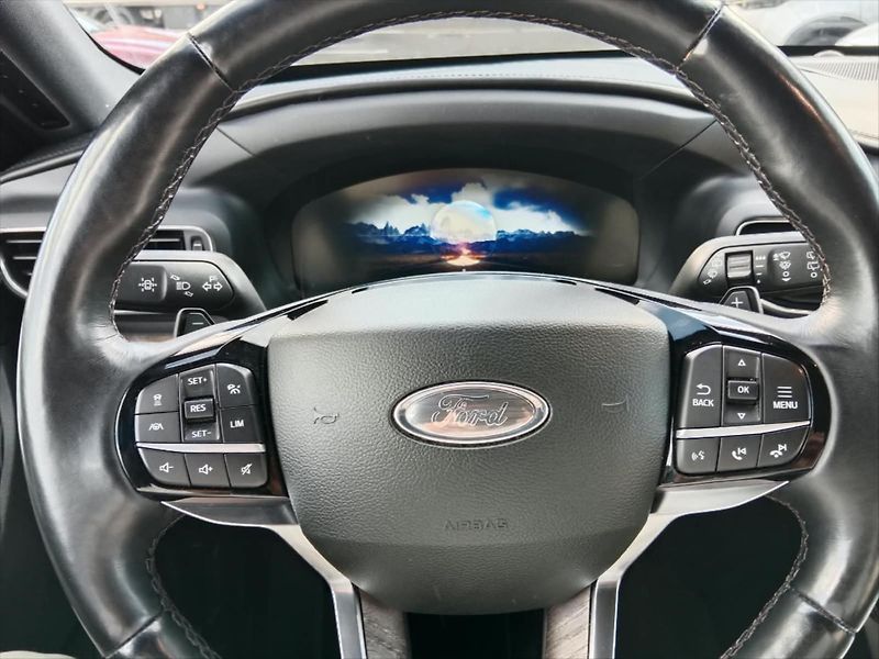 Ford Explorer 3,0 V6 EcoBoost PHEV  PLATINUM - fotka 12 z 19