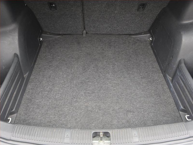 Škoda Fabia (2012) 1.2 TSI, po STK, oblíbený vůz - fotka 13 z 15