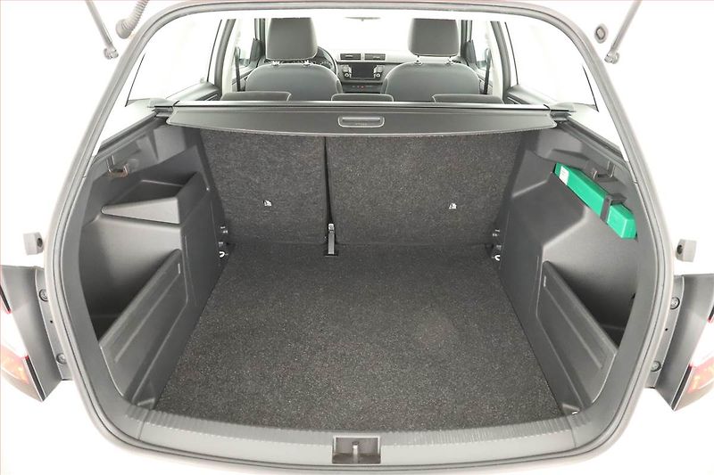 Škoda Fabia (2022) Ambition 1.0 TSI, ČR,1.maj - fotka 10 z 16