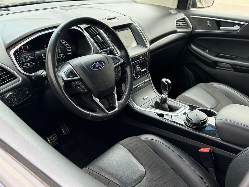 Ford Edge (2017) SPORT/2.0 TDCi 132kW MANUÁL/ - fotka 9 z 25