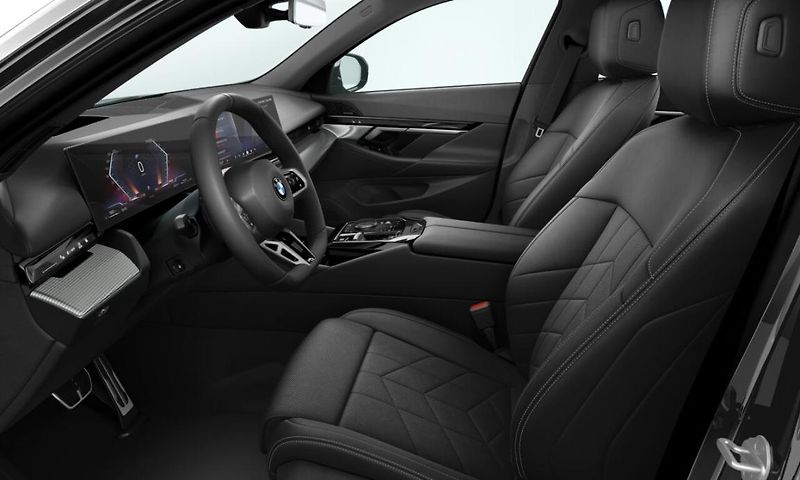 BMW Řada 5 520d xDrive Touring - fotka 3 z 4