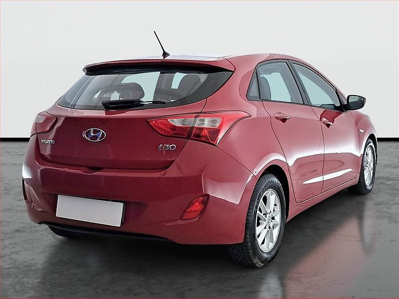 Hyundai i30 (2013) 1.4 CVVT - fotka 5 z 11