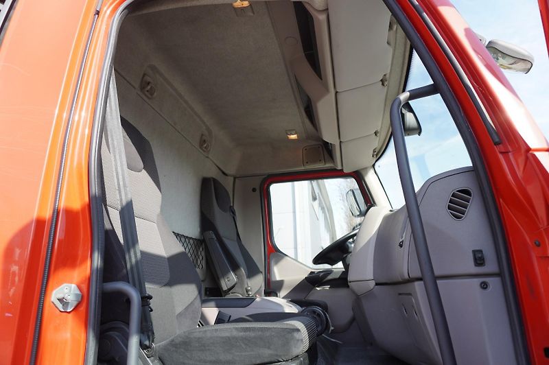DAF LF (2017) 19.320 / 22 EPAL box - fotka 21 z 22