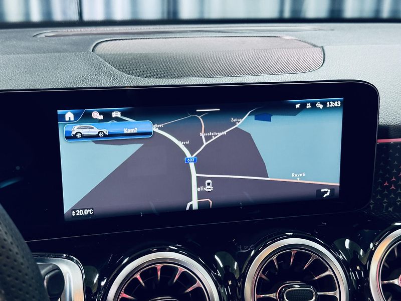 Mercedes-Benz GLB (2024) 200d*4M*AMG*OFF.ROAD*7MÍST*360 - fotka 26 z 49
