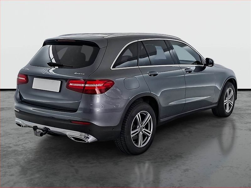 Mercedes-Benz GLC (2016) 220 d 4MATIC - fotka 5 z 23