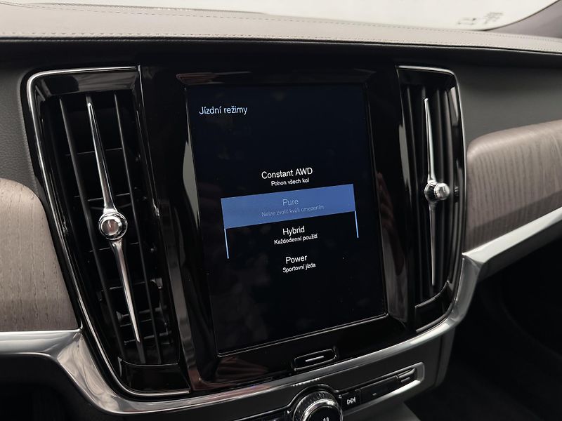 Volvo V90 T6 AWD INSCRIPTION CZ 1.maj - fotka 51 z 54