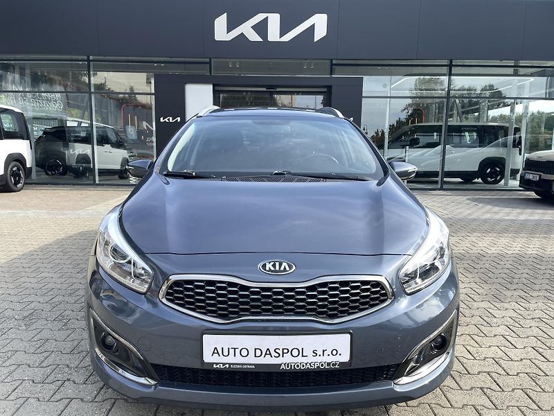 Kia Ceed (2017) SW 1,6 GDi TOP   - fotka 8 z 19