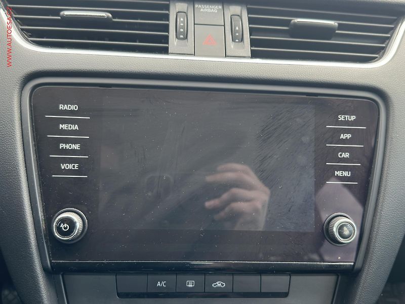Škoda Octavia (2017) 1.0TSi, ČR, AC, tažné - fotka 12 z 16