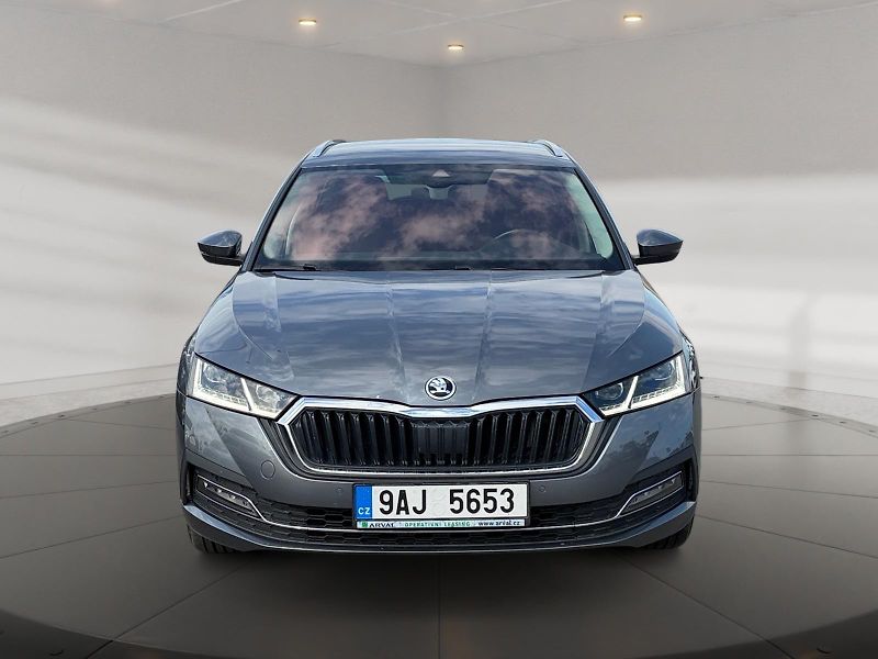 Škoda Octavia (2022) STYLE 2.0TSI 140kW DSG 4x4 CZ - fotka 2 z 11
