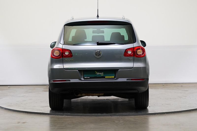 Volkswagen Tiguan - fotka 6 z 23