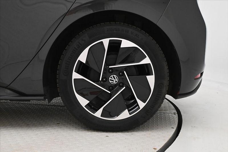 Volkswagen ID.3 Pro Performance 150 kW 58kWh S - fotka 29 z 29