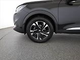 Peugeot 2008 (2023) 1.2 PureTech, ČR,1.maj - náhled 20