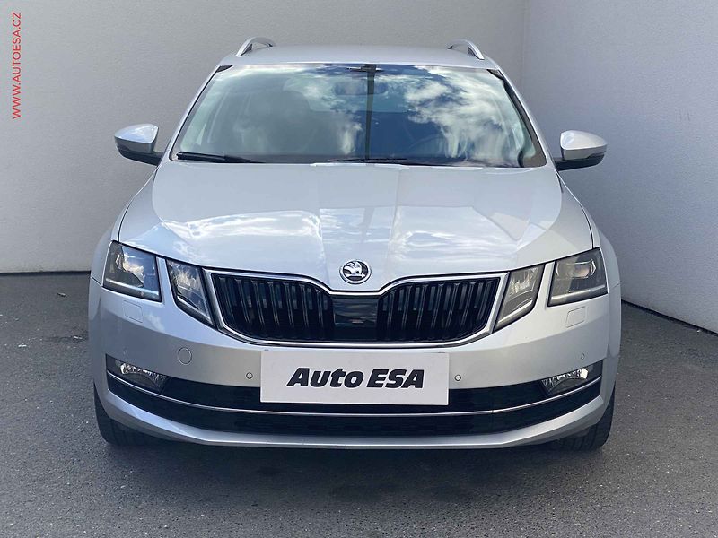 Škoda Octavia (2018) 1.5 TSi, Style, DSG - fotka 2 z 16