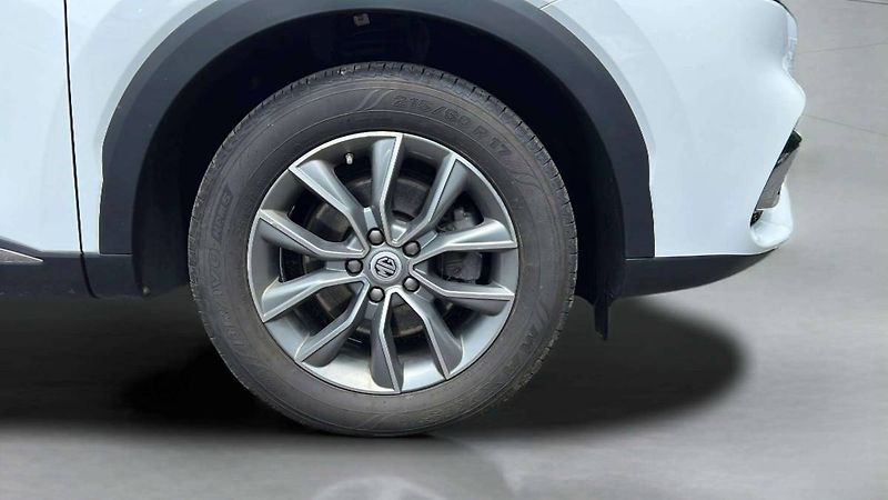 MG HS Emotion 1.5 T-GDI MT6 (119kW)/ - fotka 35 z 37