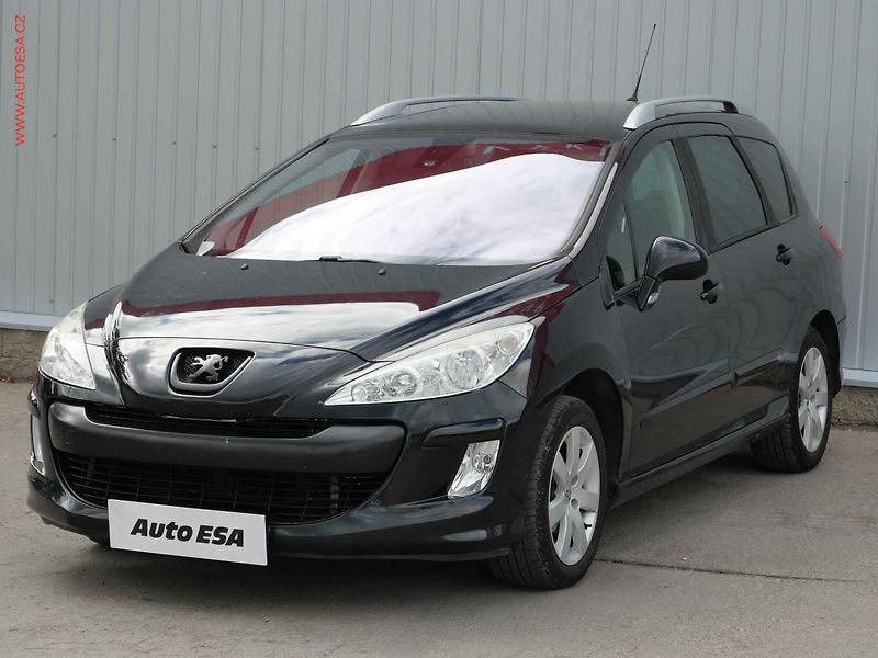 Peugeot 308 (2008) 1.6 HDi, Panorama - fotka 3 z 16