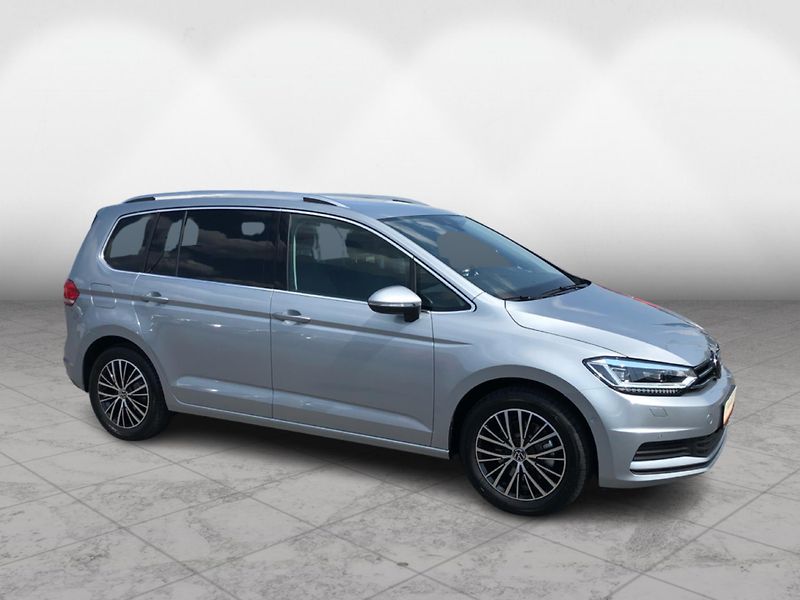 Volkswagen Touran People 1,5 TSI 110 kW EVO2 7DS - fotka 8 z 30