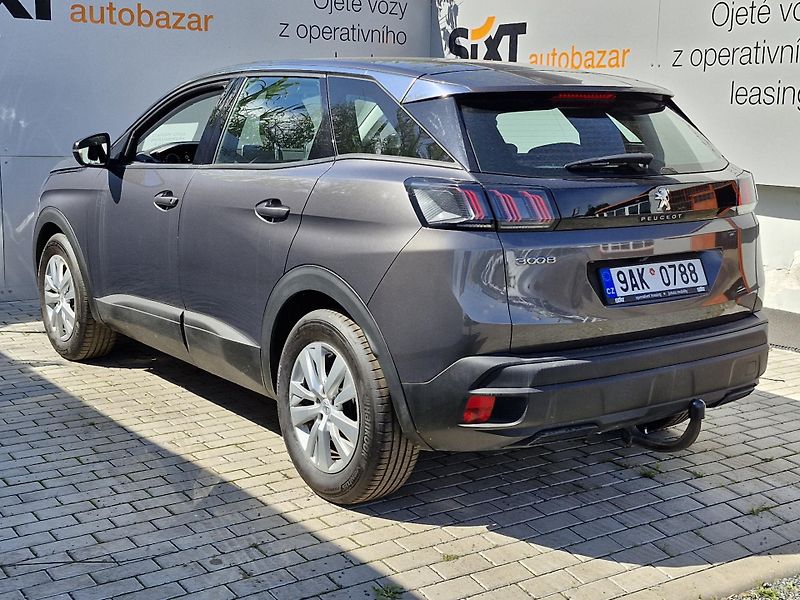 Peugeot 3008 Allure Pack 1,5 BlueHDi (96 - fotka 5 z 10