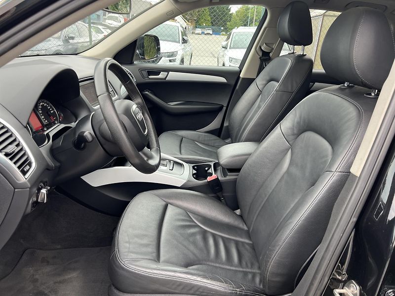 Audi Q5 2.0TFSi 155KW QUATTRO AUTOMAT - fotka 19 z 41