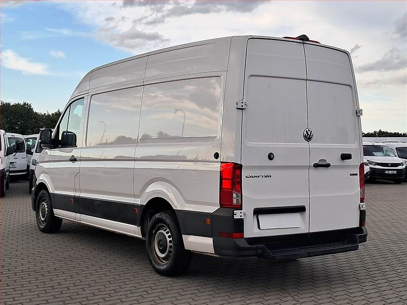 Volkswagen Crafter (2023) 2.0 TDI, L3H3, ČR, 1Maj - fotka 4 z 21