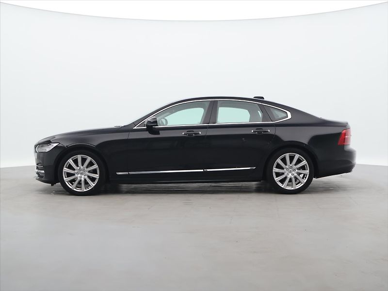 Volvo S90 2.0 D4 140kW CZ Inscription - fotka 4 z 29