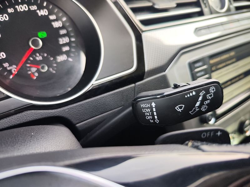 Volkswagen Passat 2.0 Bi-TDI/176kW Alltrack DSG - fotka 28 z 32