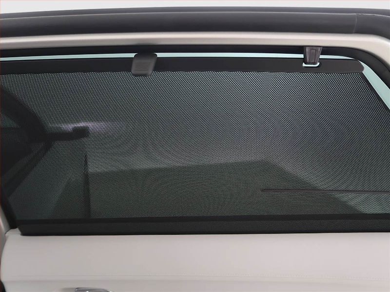 Hyundai Ioniq 5 (2023) Power 4x4, SoH 98% - fotka 21 z 28