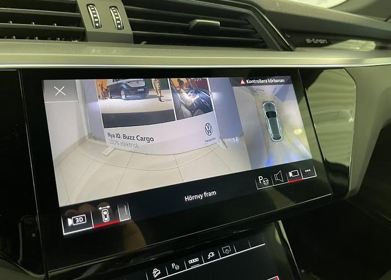 Audi Q8 e-tron 55 Q S-Line 360k Tažné SoH 94% - fotka 27 z 30