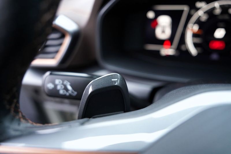 Cupra Formentor VZ5 2.5 TSI DSG 4Drive,Taiga G - fotka 47 z 50