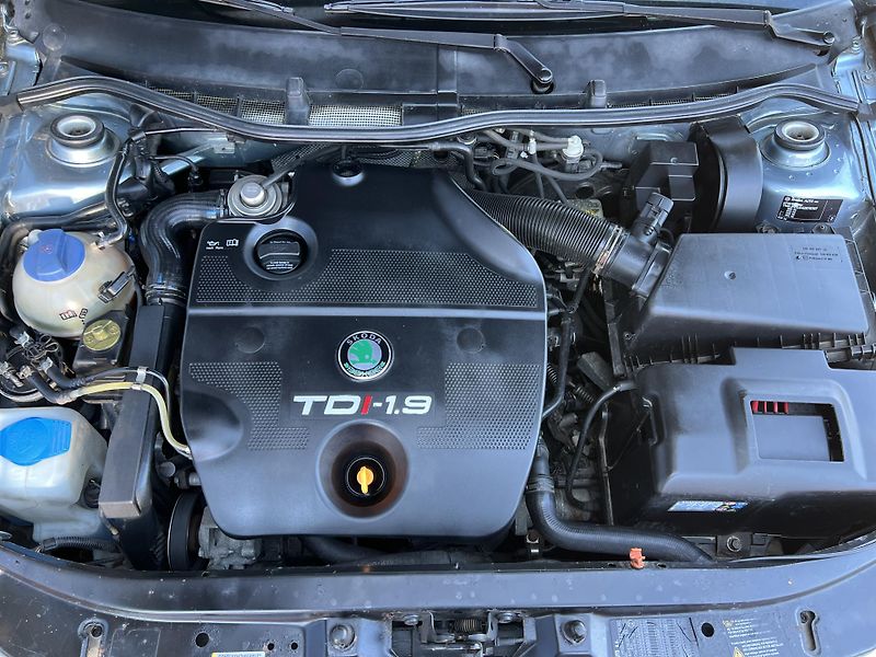 Škoda Octavia 1.9TDi 81kw ALU KLIMA - fotka 28 z 34