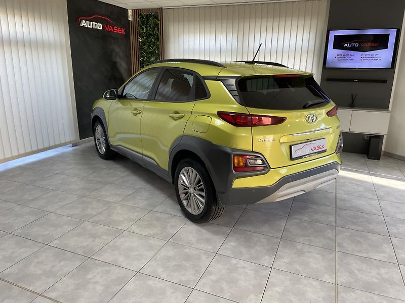 Hyundai Kona 1.0 T-GDi ČR 1.MAJ.SERVISKA - fotka 9 z 24