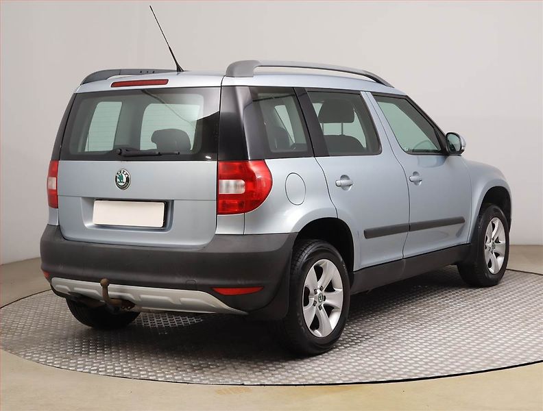 Škoda Yeti (2010) 1.2 TSI, Tempomat - fotka 5 z 17