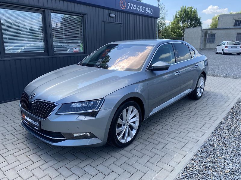 Škoda Superb 2.0TDI110kW-1xMAJ.-CZ-66 000KM - fotka 2 z 43