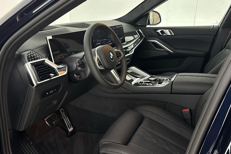 BMW X6 xDrive40d - fotka 6 z 14