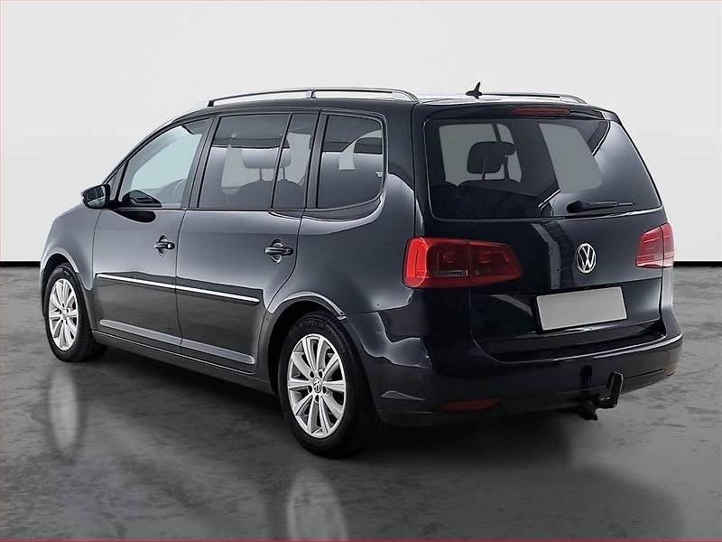 Volkswagen Touran (2013) 1.4 TSI, 7 míst, Tempomat - fotka 4 z 22
